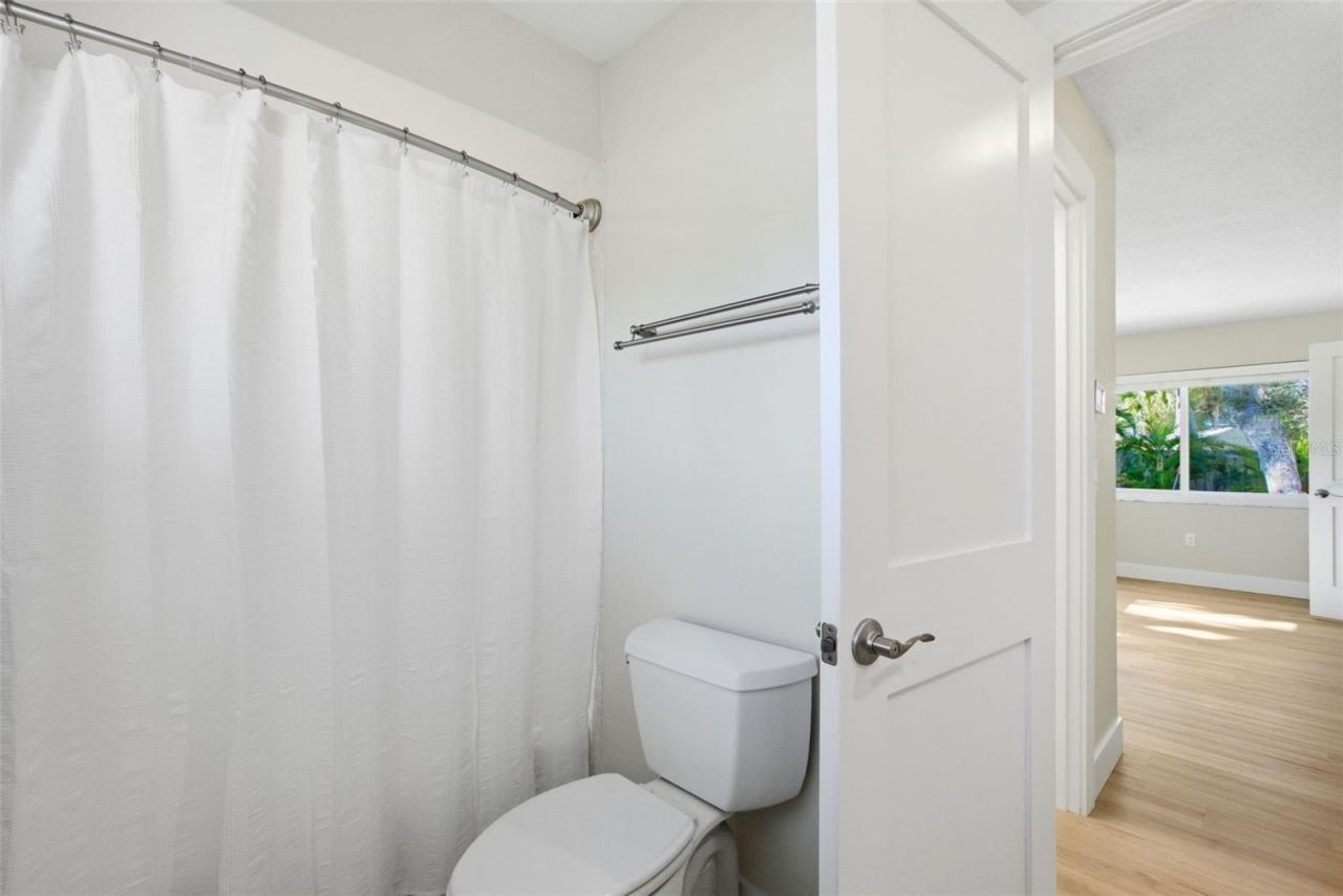 630 Venice Lane, Sarasota, FL 34242 Photo