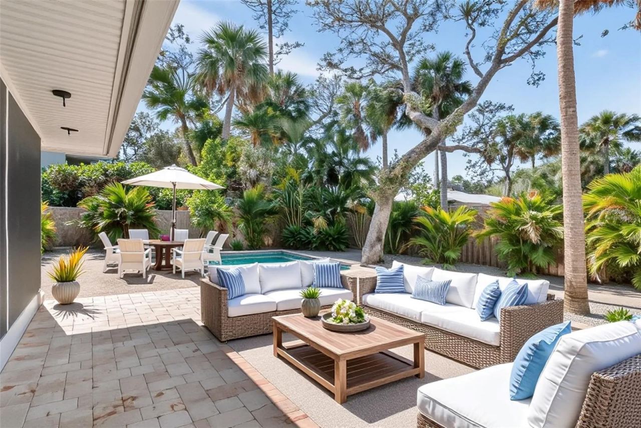 630 Venice Lane, Sarasota, FL 34242 Photo