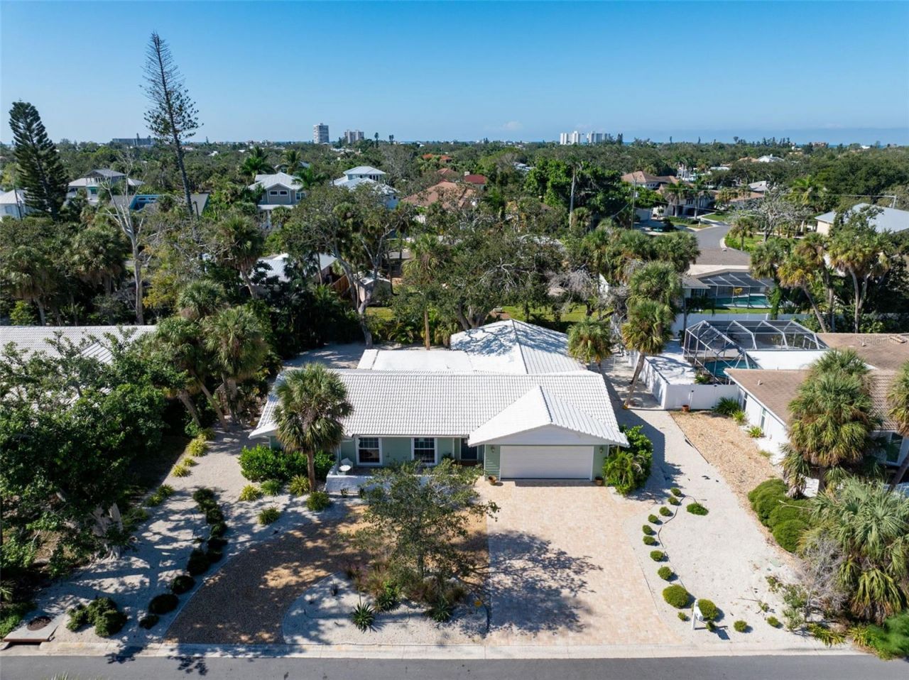 630 Venice Lane, Sarasota, FL 34242 Photo