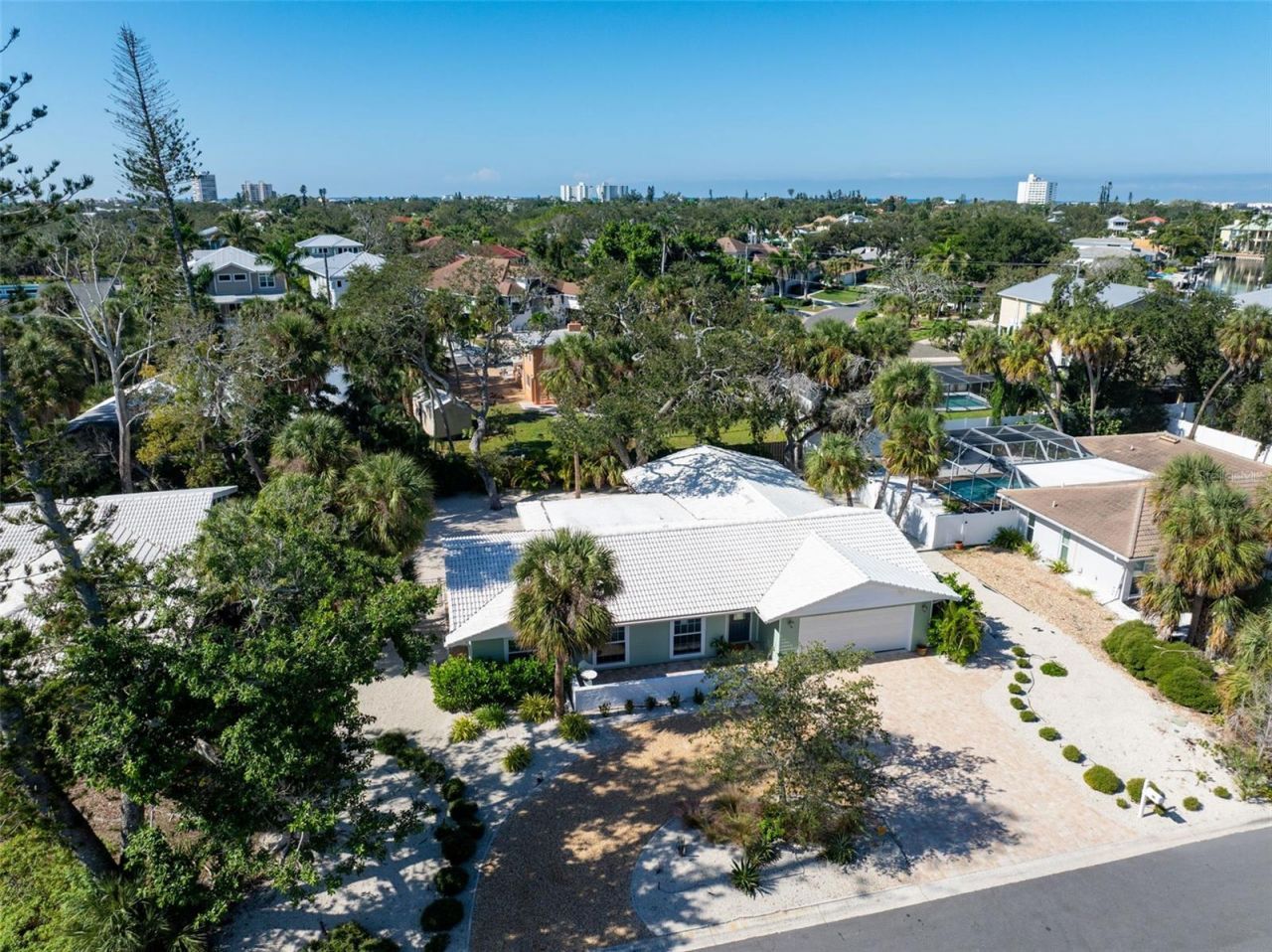 630 Venice Lane, Sarasota, FL 34242 Photo