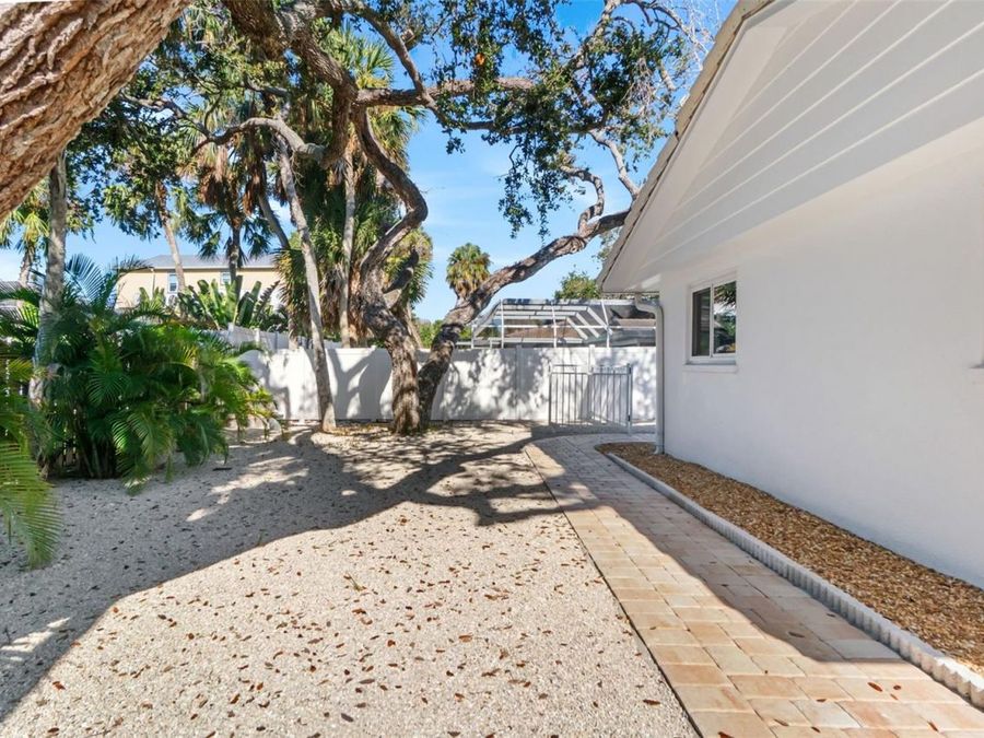 Property Image 59