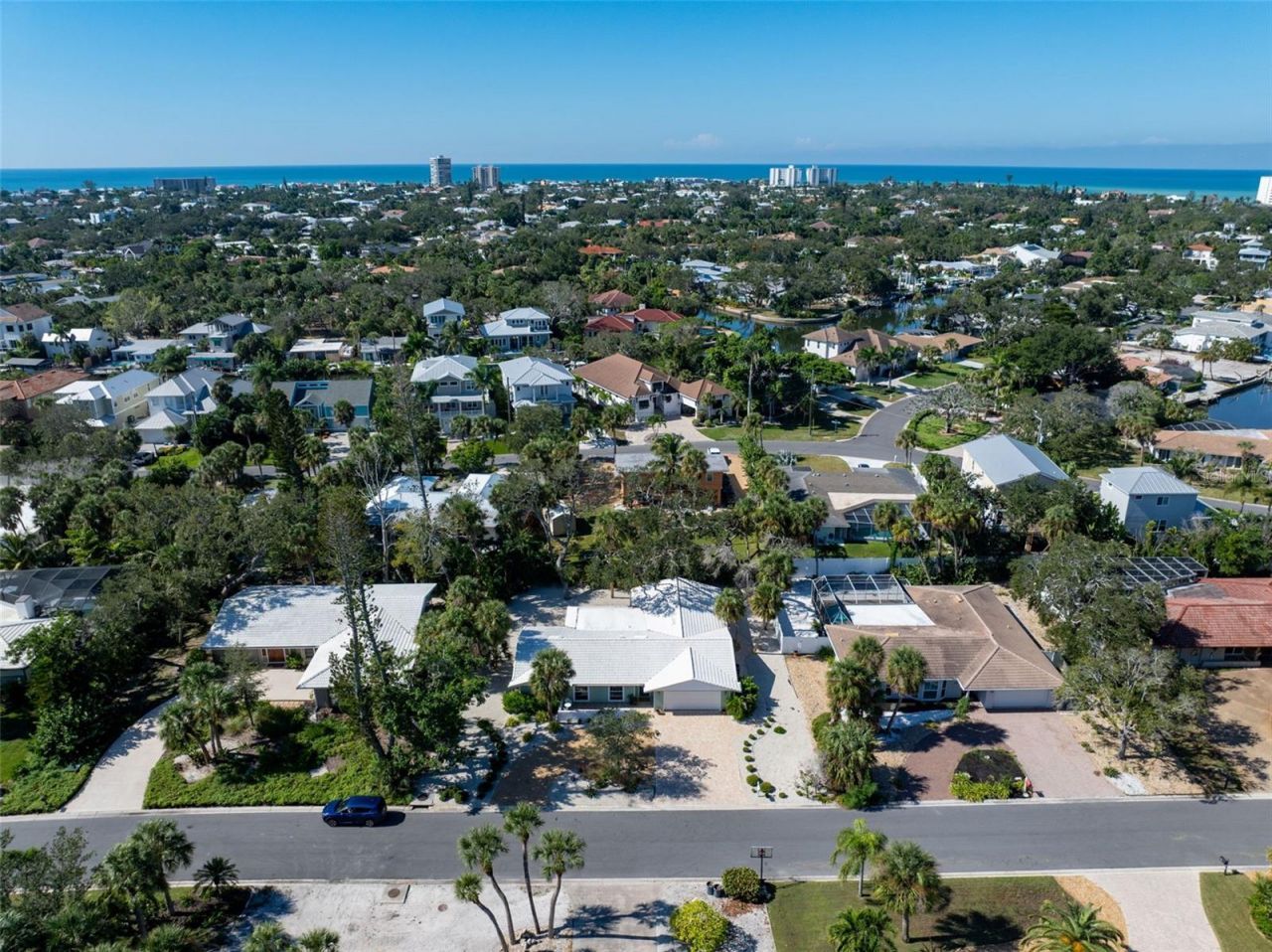 630 Venice Lane, Sarasota, FL 34242 Photo