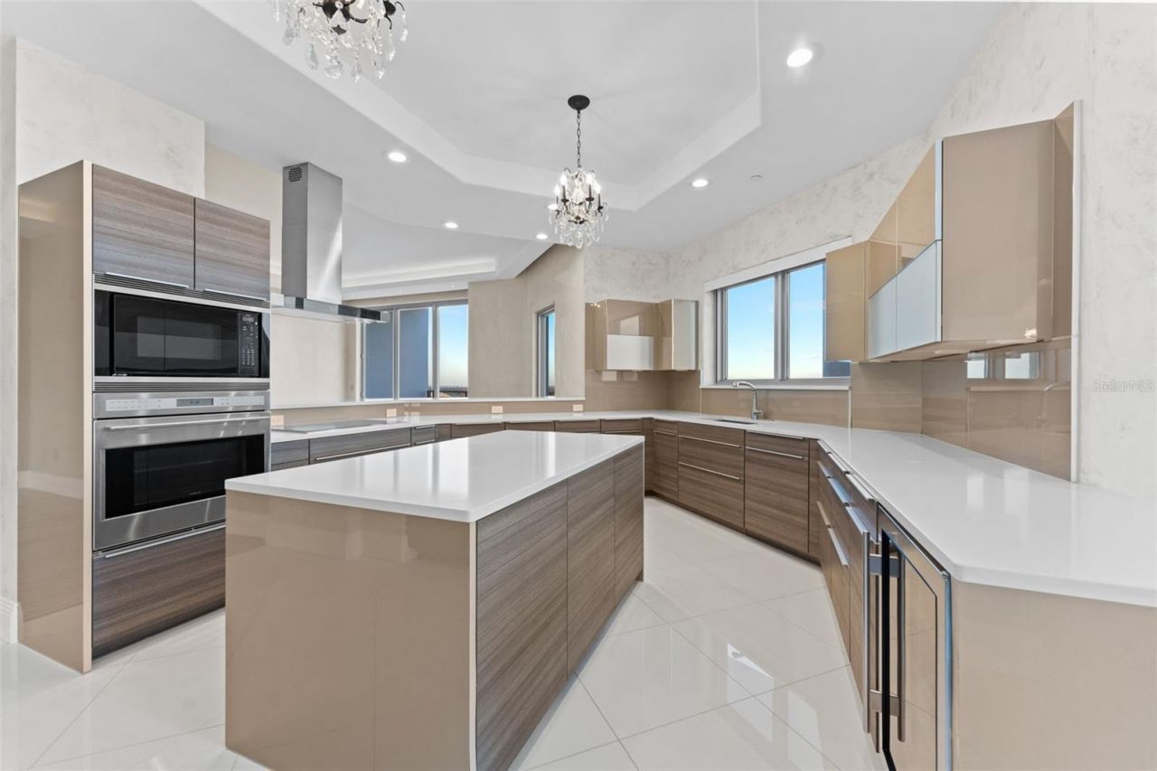 1209 E Cumberland Avenue, Unit 2802, Tampa, FL 33602 Photo