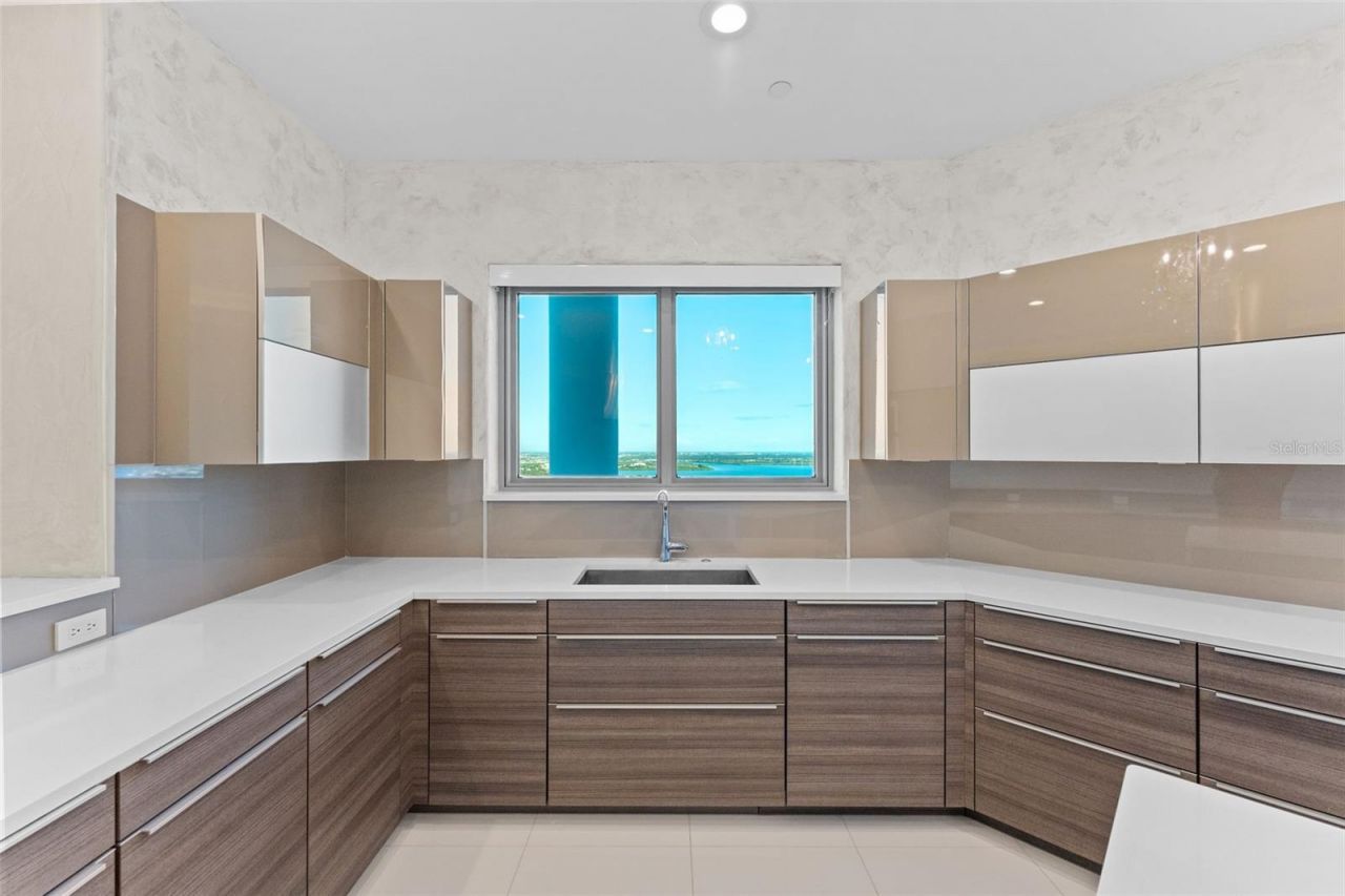 1209 E Cumberland Avenue, Unit 2802, Tampa, FL 33602 Photo