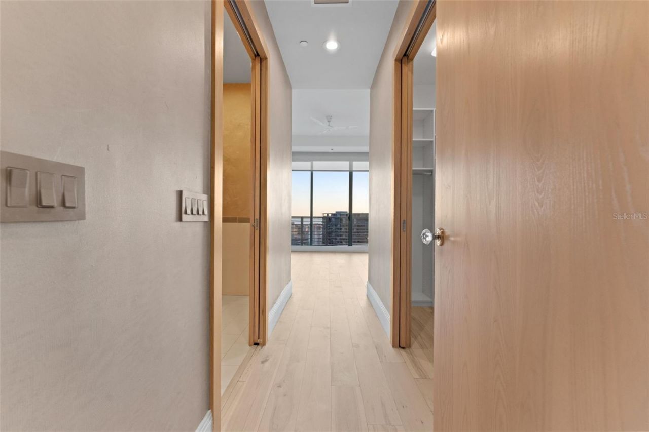 1209 E Cumberland Avenue, Unit 2802, Tampa, FL 33602 Photo