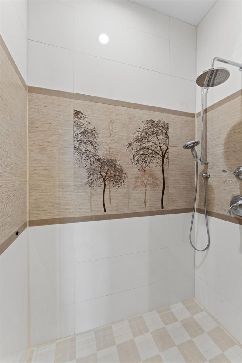 1209 E Cumberland Avenue, Unit 2802, Tampa, FL 33602 Photo