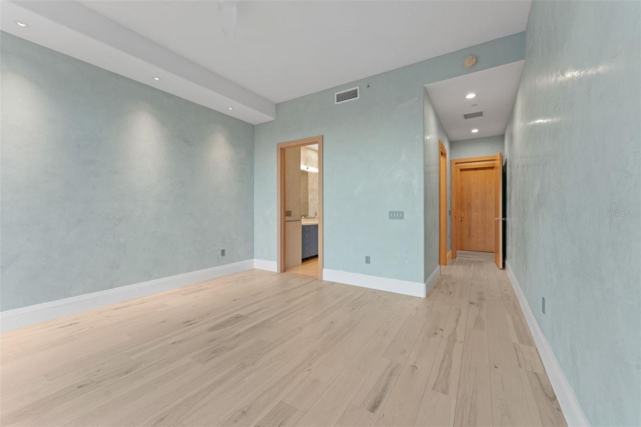 1209 E Cumberland Avenue, Unit 2802, Tampa, FL 33602 Photo