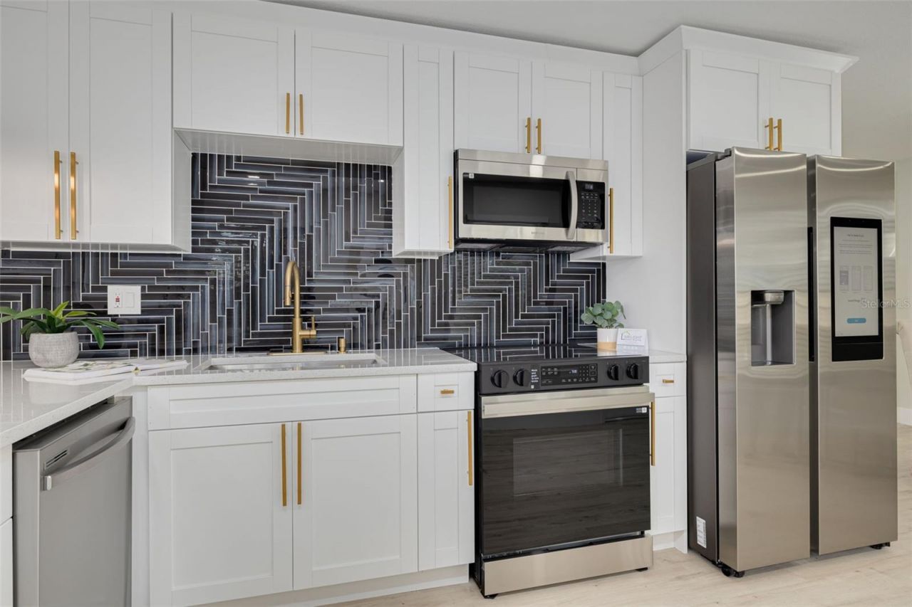 4954 2nd Avenue N, Saint Petersburg, FL 33710 Photo