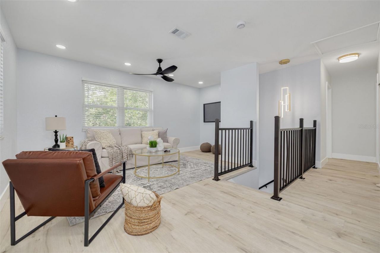 4954 2nd Avenue N, Saint Petersburg, FL 33710 Photo