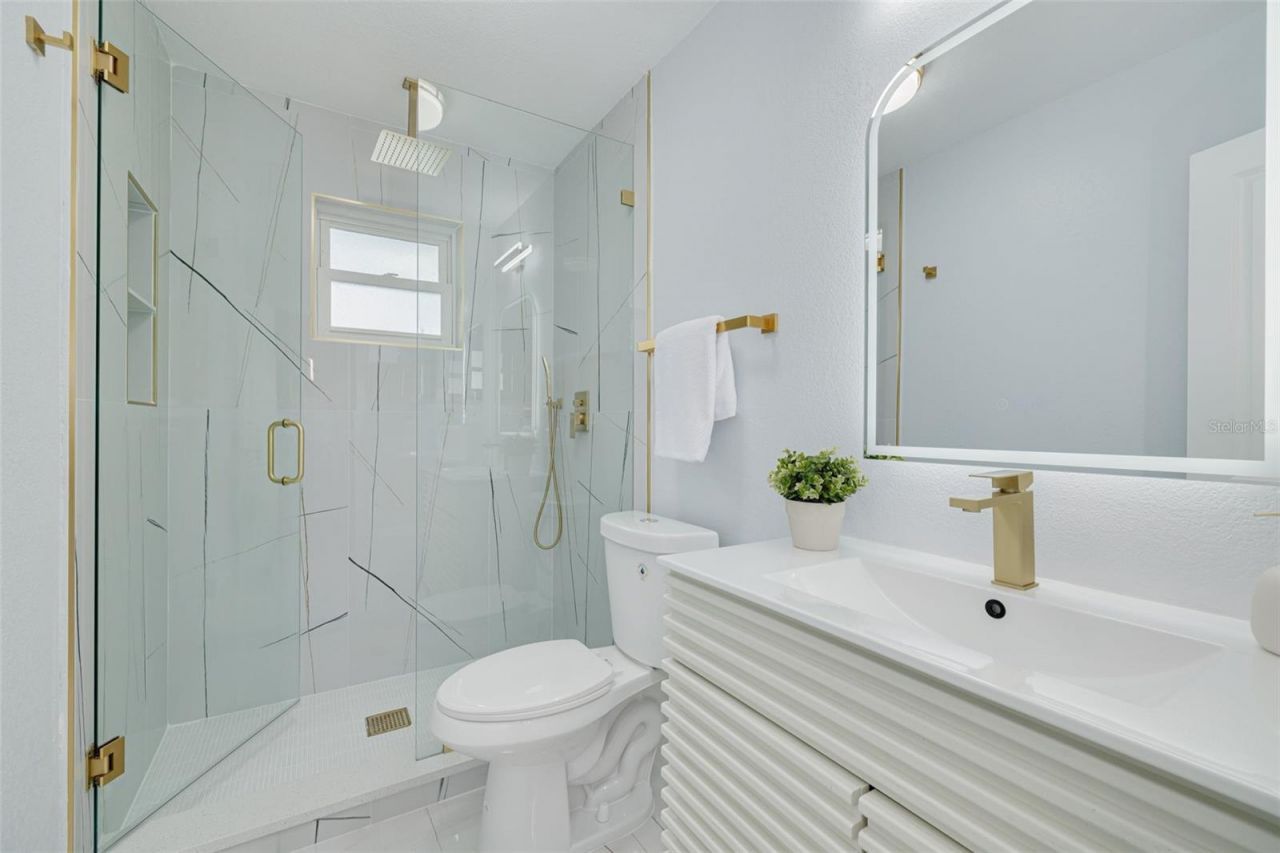 4954 2nd Avenue N, Saint Petersburg, FL 33710 Photo