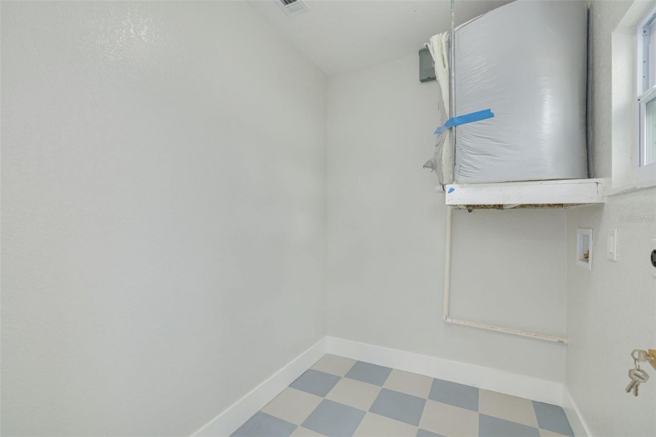 4954 2nd Avenue N, Saint Petersburg, FL 33710 Photo