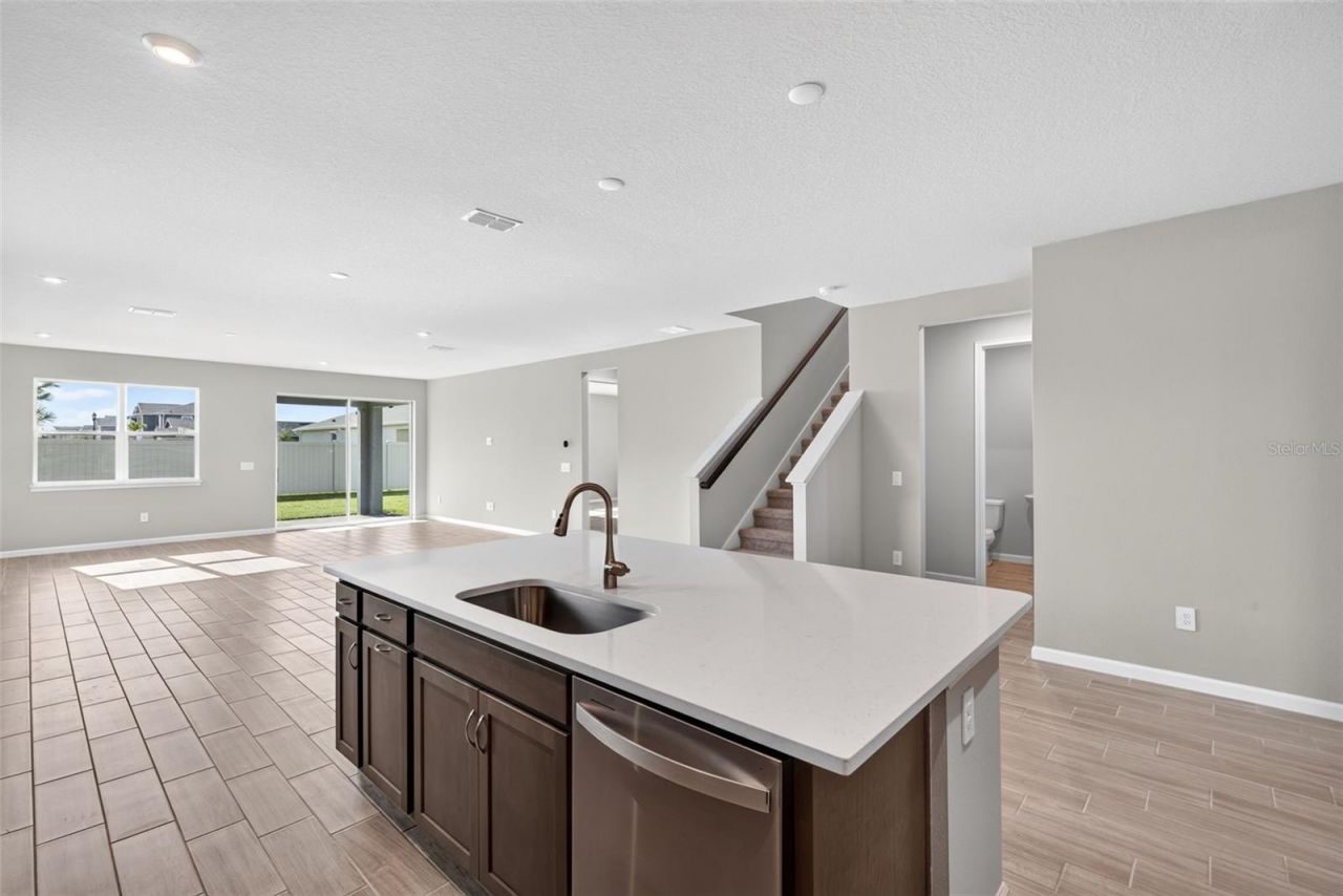 9240 Derbyshire Drive, Parrish, FL 34219 Photo