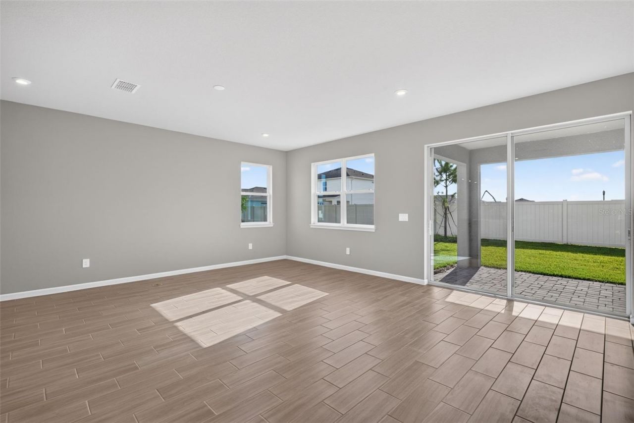 9240 Derbyshire Drive, Parrish, FL 34219 Photo