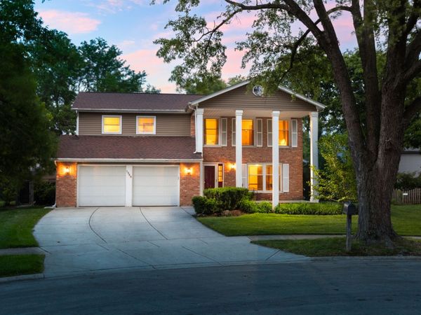 1386 Old Dominion Court, Naperville, IL 60540