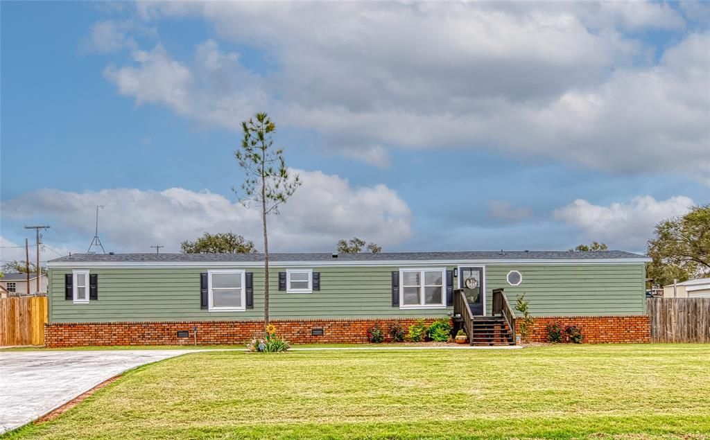 302 N 8th Street, Hammon, OK 73650 Main Photo