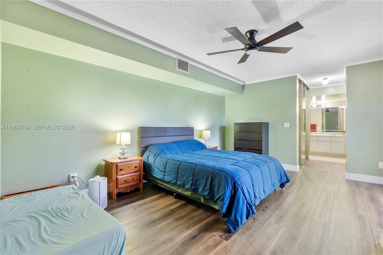 5924 NW 54th Ln, Tamarac, FL 33319 Photo