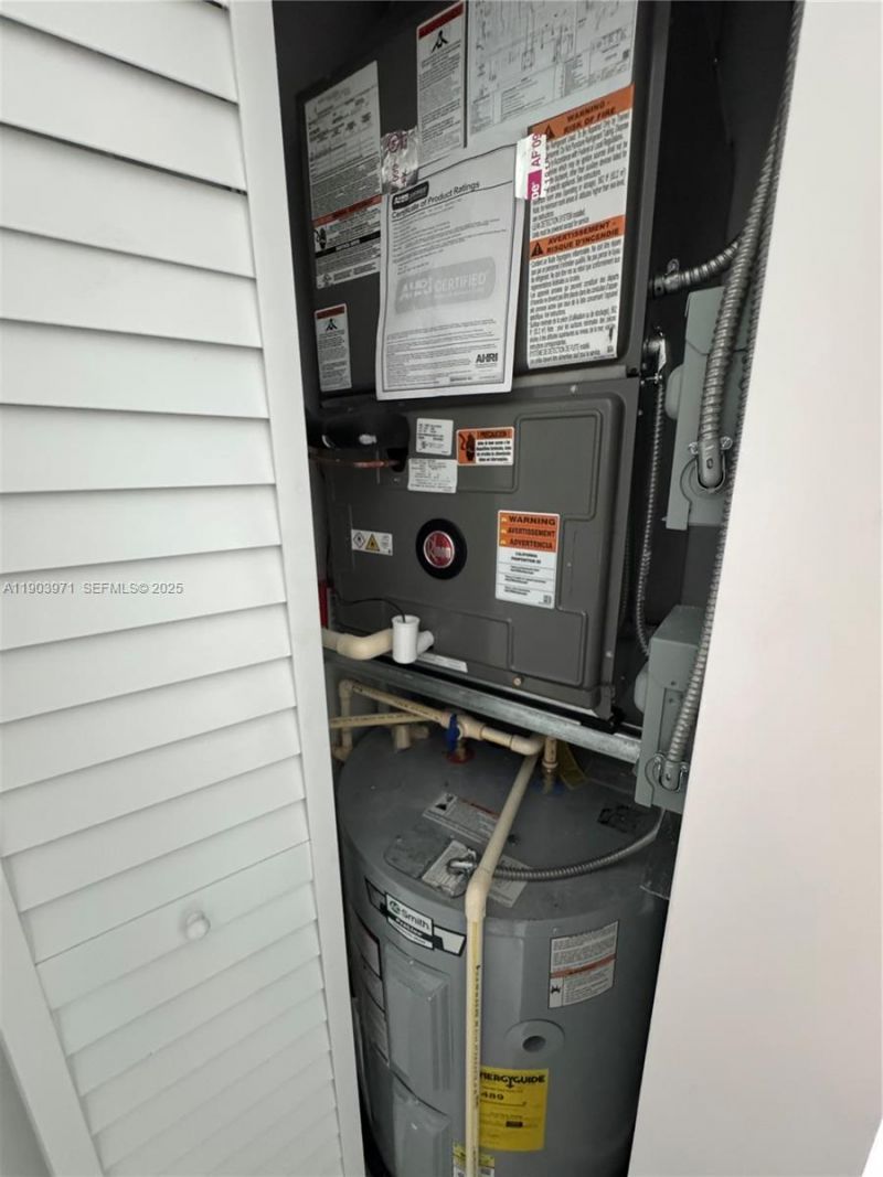 135 NW 60th St, Unit 1-2, Miami, FL 33127 Photo