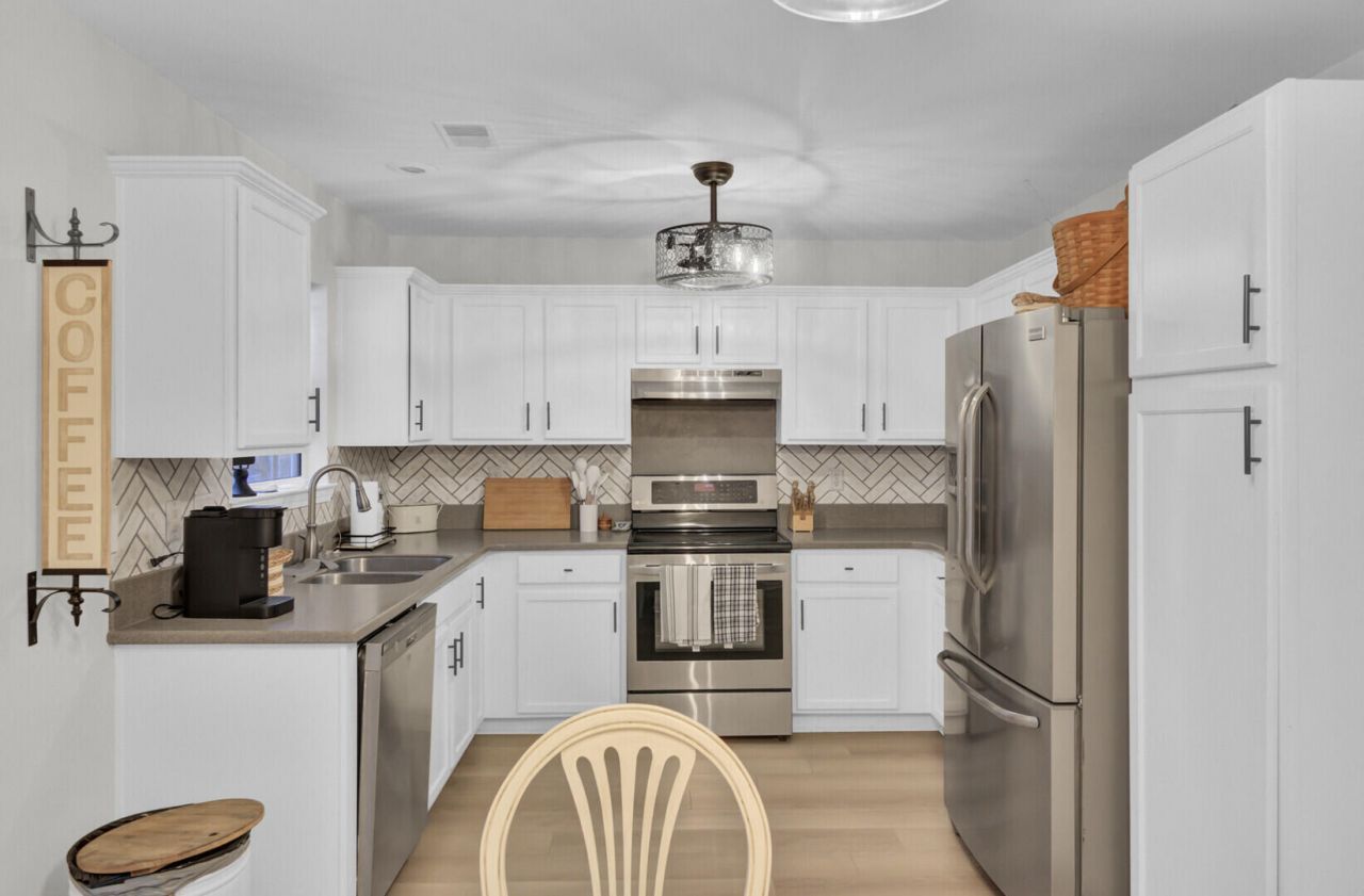 1156 Marsh Harbour Lane Photo 5