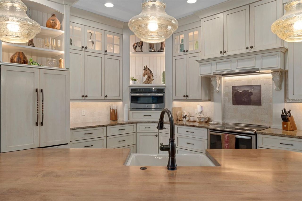 4202 N Pony Drive, Beverly Hills, FL 34465 Photo