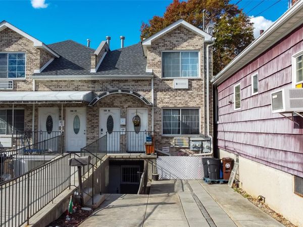 150-55 14th Road, Whitestone, NY 11357