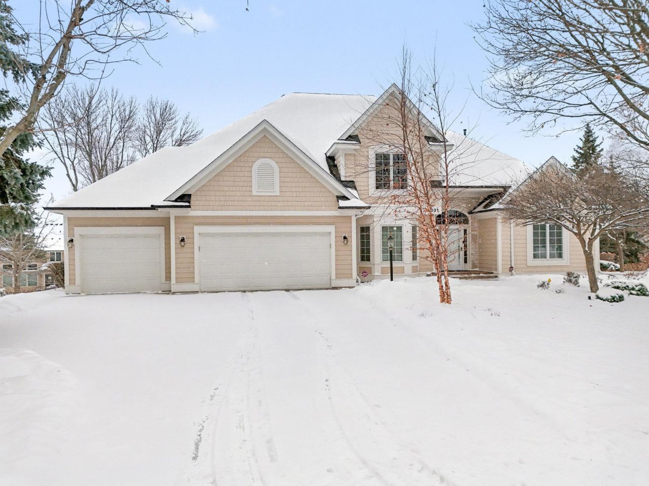 9031 Highview Lane Woodbury, MN 55125