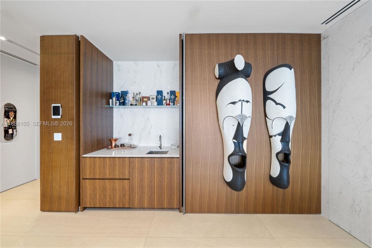 17141 Collins Ave, Unit LPH-1, Sunny Isles Beach, FL 33160 Photo