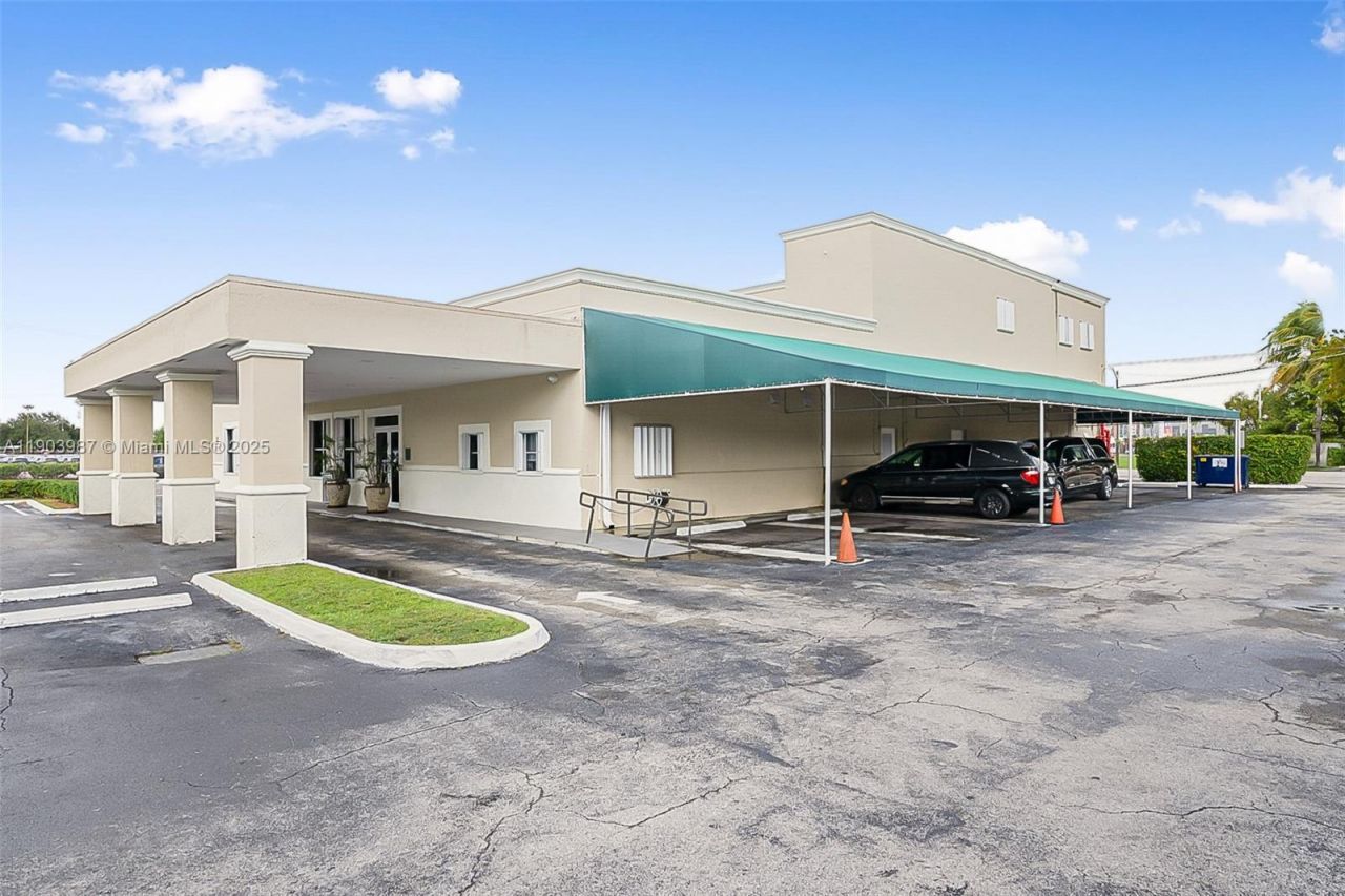 291 NW 37th Ave, Miami, FL 33125 Photo