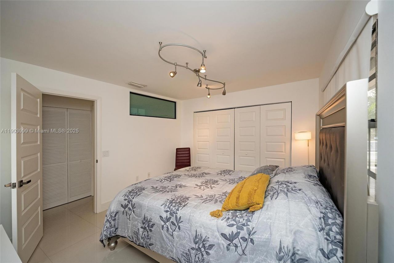 9318 NW 50th Doral Cir, Unit 00, Doral, FL 33178 Photo