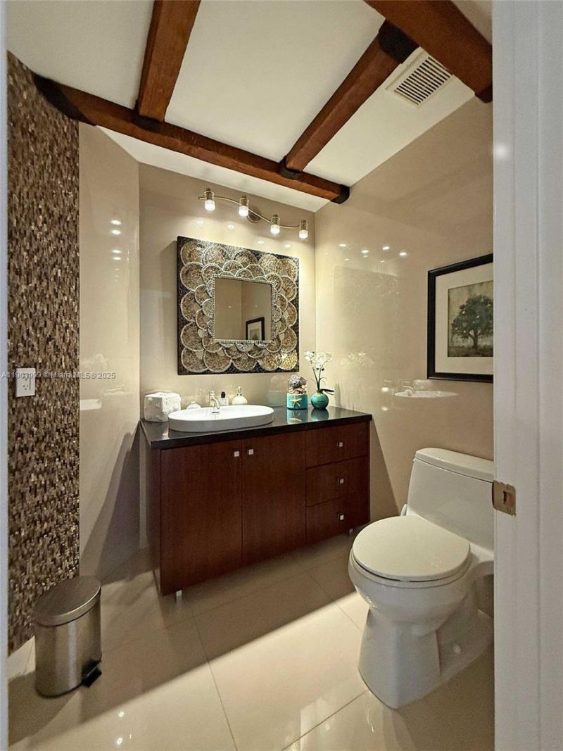 9318 NW 50th Doral Cir, Unit 00, Doral, FL 33178 Photo