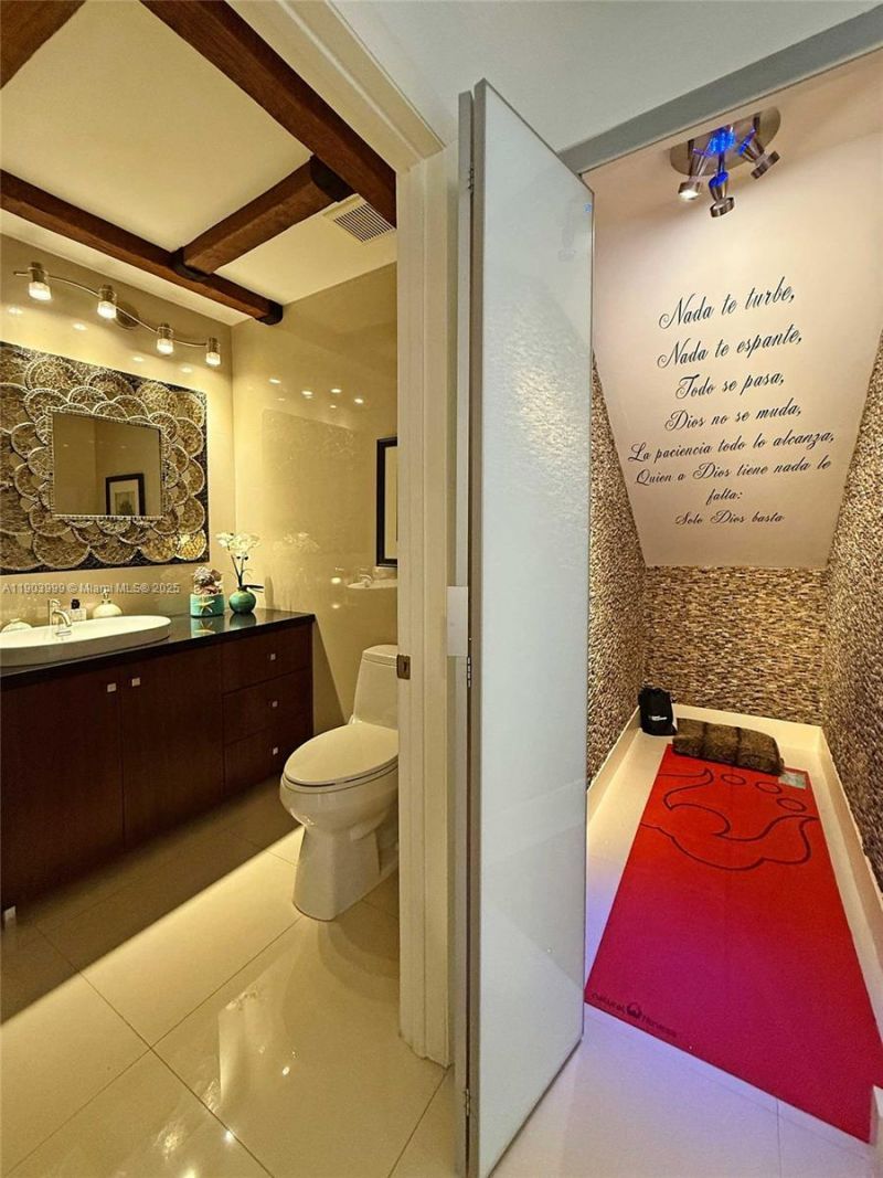 9318 NW 50th Doral Cir, Unit 00, Doral, FL 33178 Photo