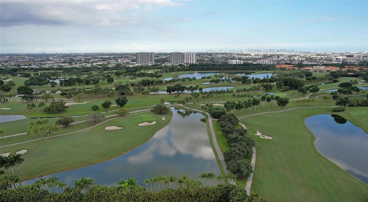 9318 NW 50th Doral Cir, Unit 00, Doral, FL 33178 Photo