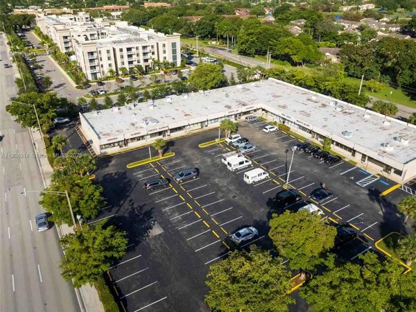 8415 W Mcnab Rd, Unit 8415, Tamarac, FL 33321