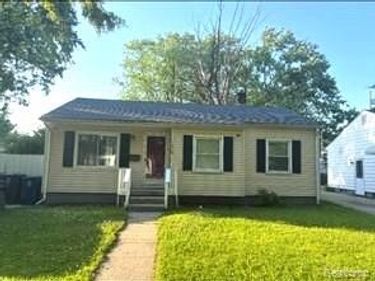 1410 Berrywood Lane, Flint, MI 48507