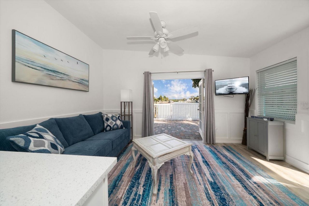 711 E Gulf Boulevard, Indian Rocks Beach, FL 33785 Photo