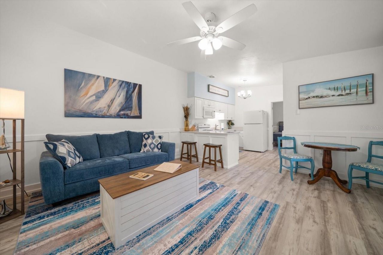 711 E Gulf Boulevard, Indian Rocks Beach, FL 33785 Photo