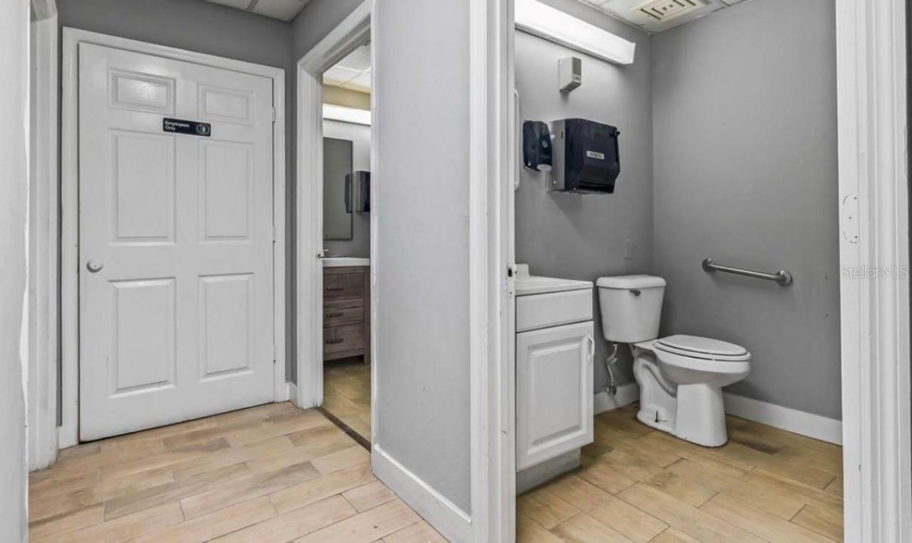 110 E 9th Avenue, Havana, FL 32333 Photo