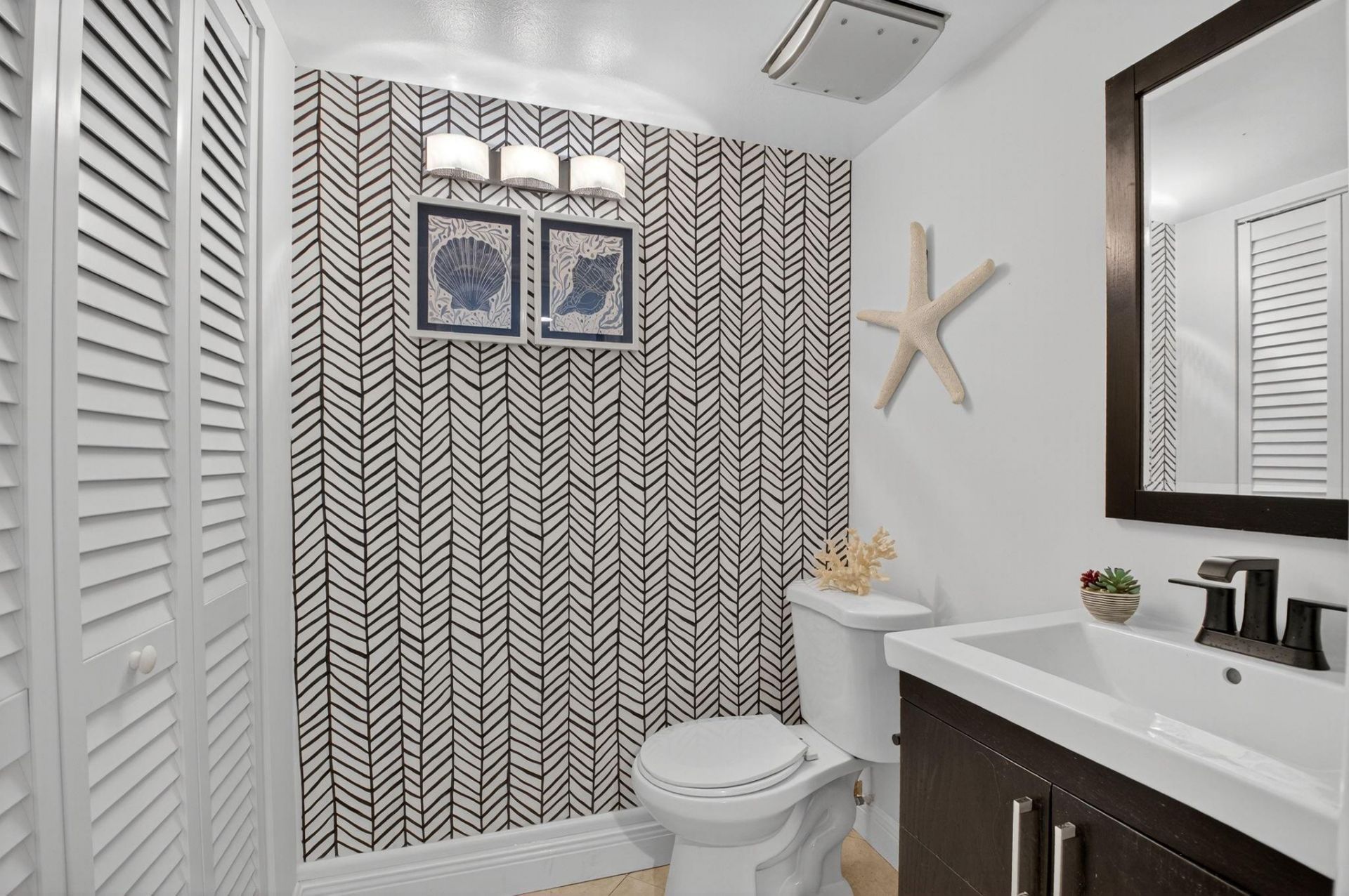 3802 Bridgewood Drive, Boca Raton, FL 33434 Photo