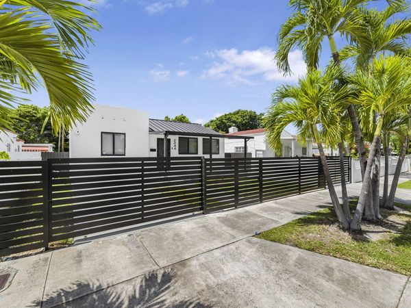 2244 SW 10th Street, Miami, FL 33135