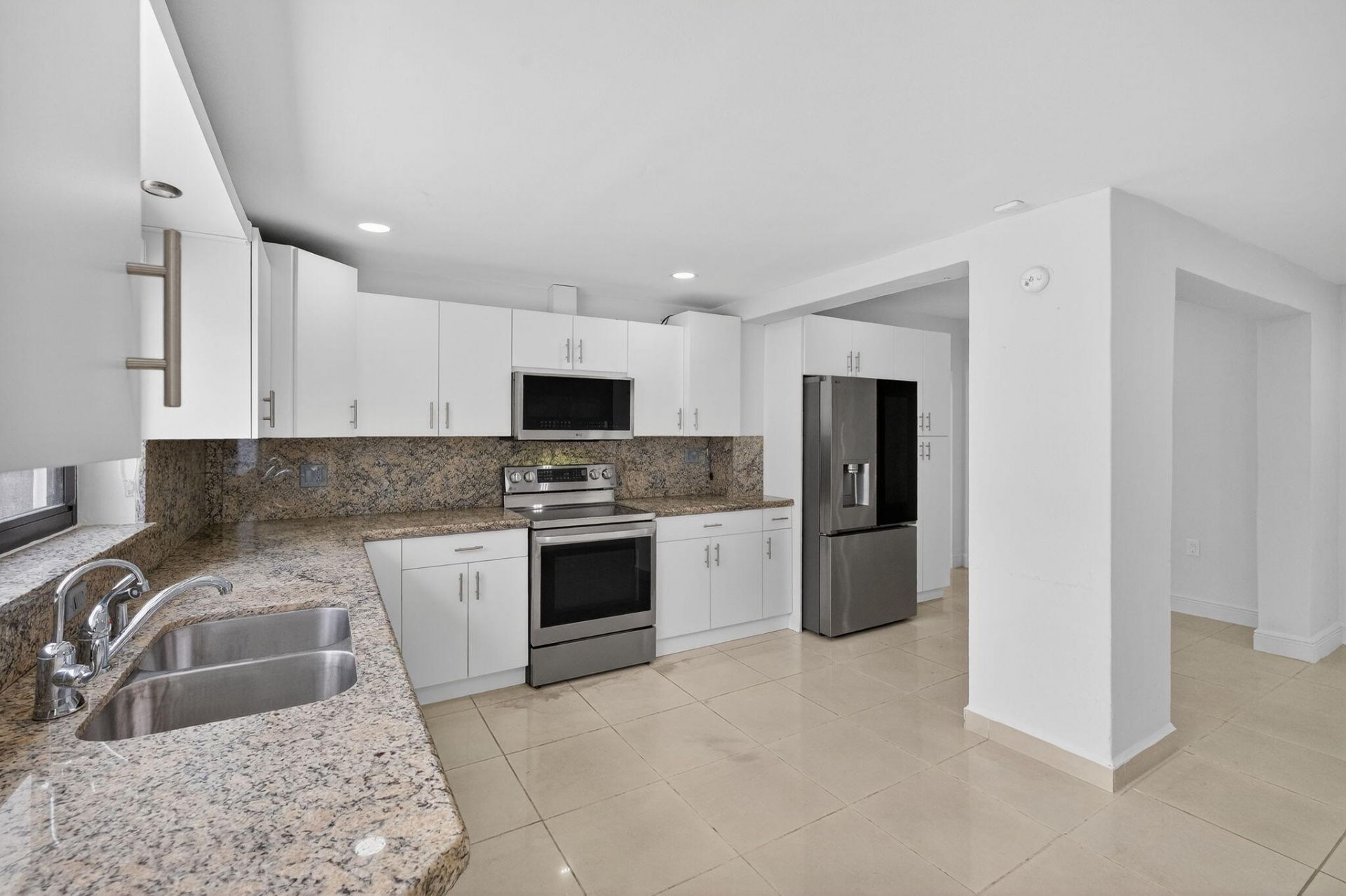 2244 SW 10th Street, Miami, FL 33135 Photo