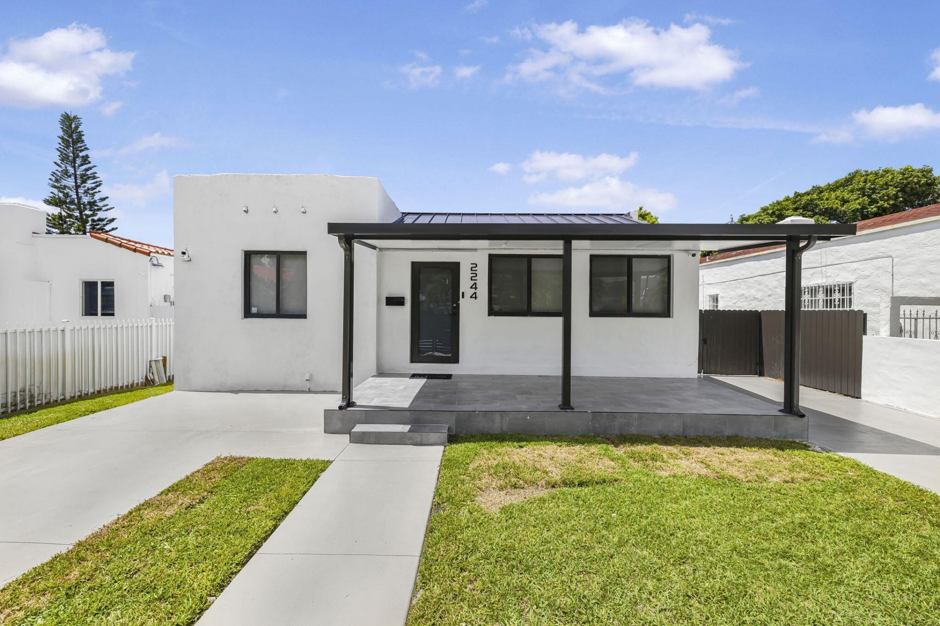 2244 SW 10th Street, Miami, FL 33135 Photo