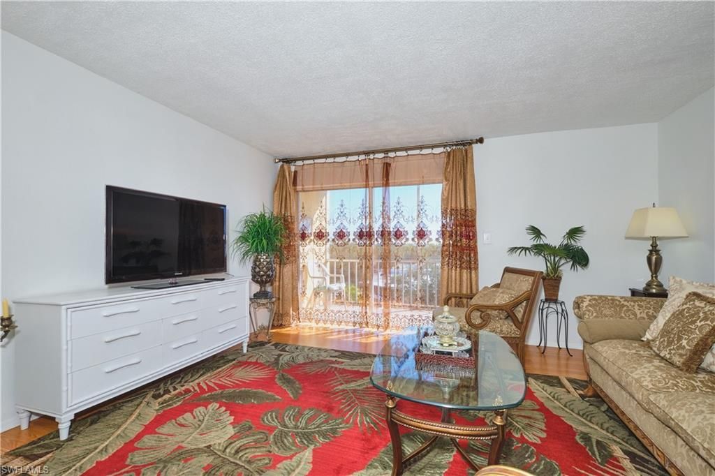 2366 E Mall Dr, Unit 519, Fort Myers, FL 33901 Photo