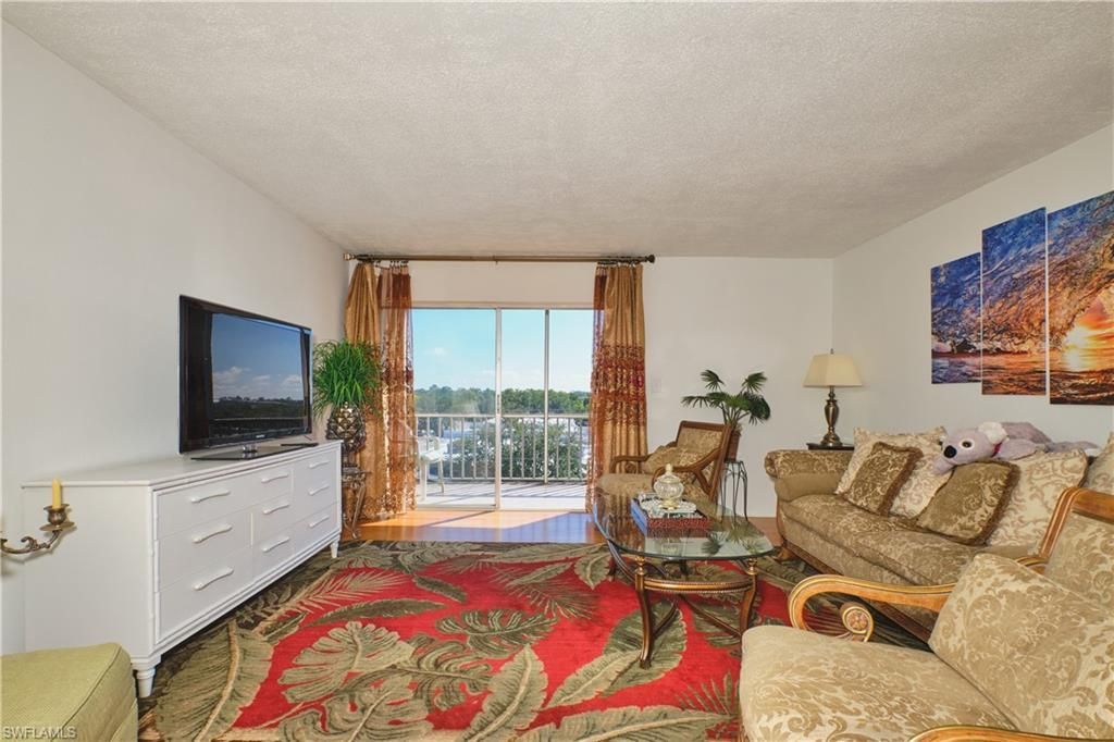 2366 E Mall Dr, Unit 519, Fort Myers, FL 33901 Photo