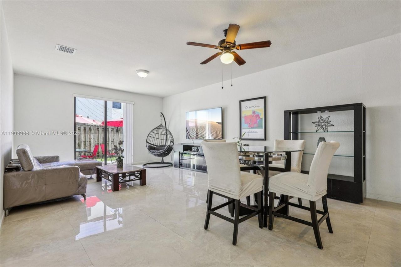 22777 SW 93rd Ct, Cutler Bay, FL 33190 Photo