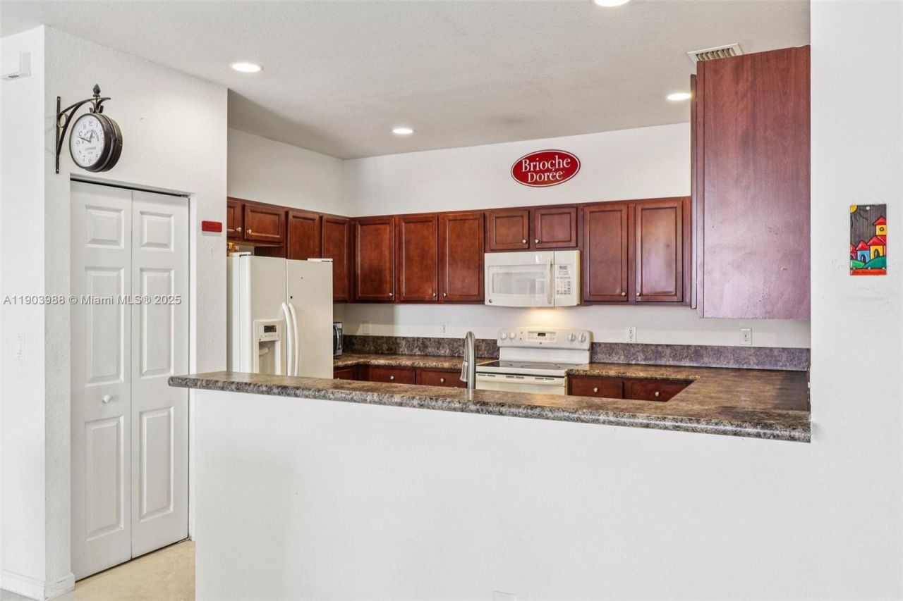 22777 SW 93rd Ct, Cutler Bay, FL 33190 Photo