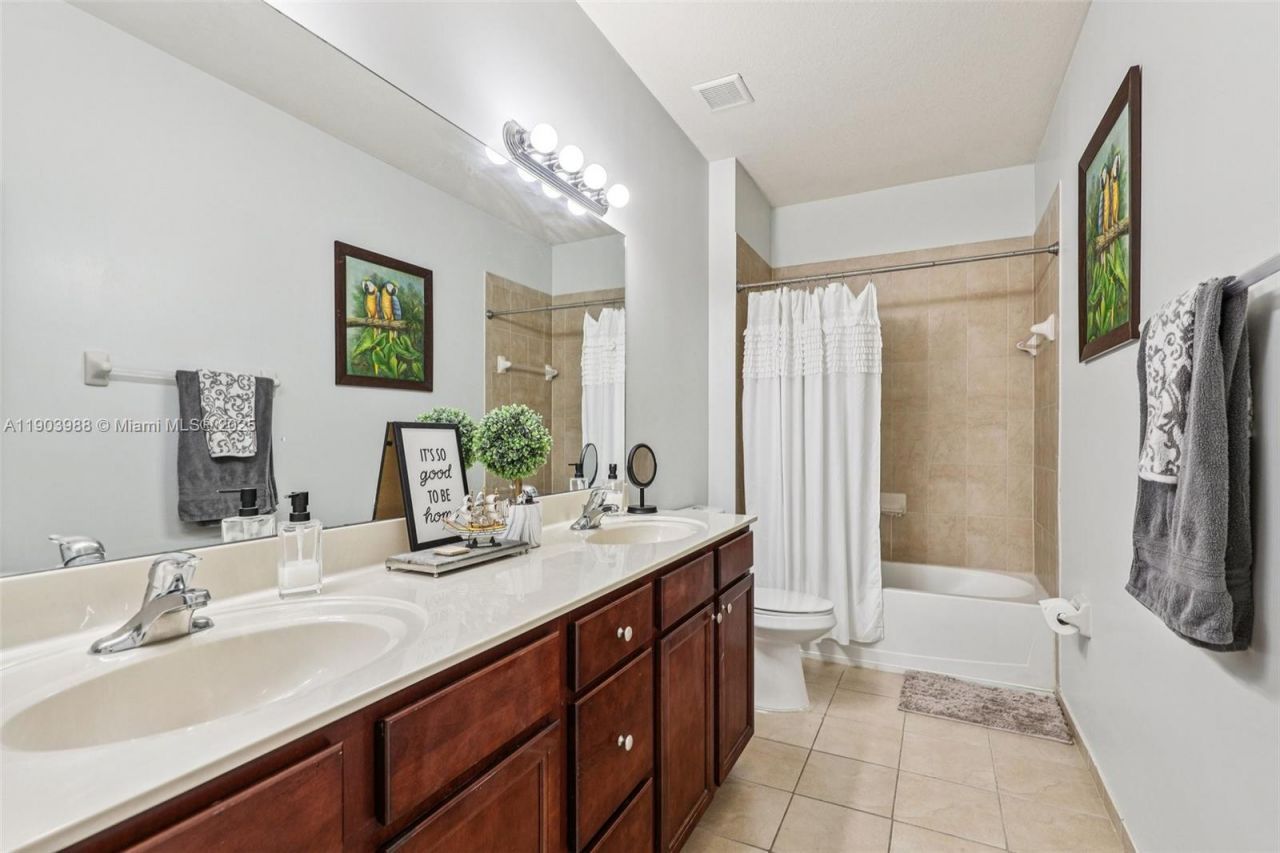 22777 SW 93rd Ct, Cutler Bay, FL 33190 Photo