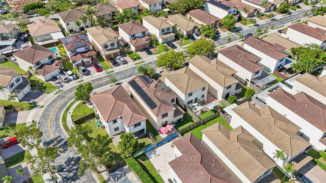 22777 SW 93rd Ct, Cutler Bay, FL 33190 Photo