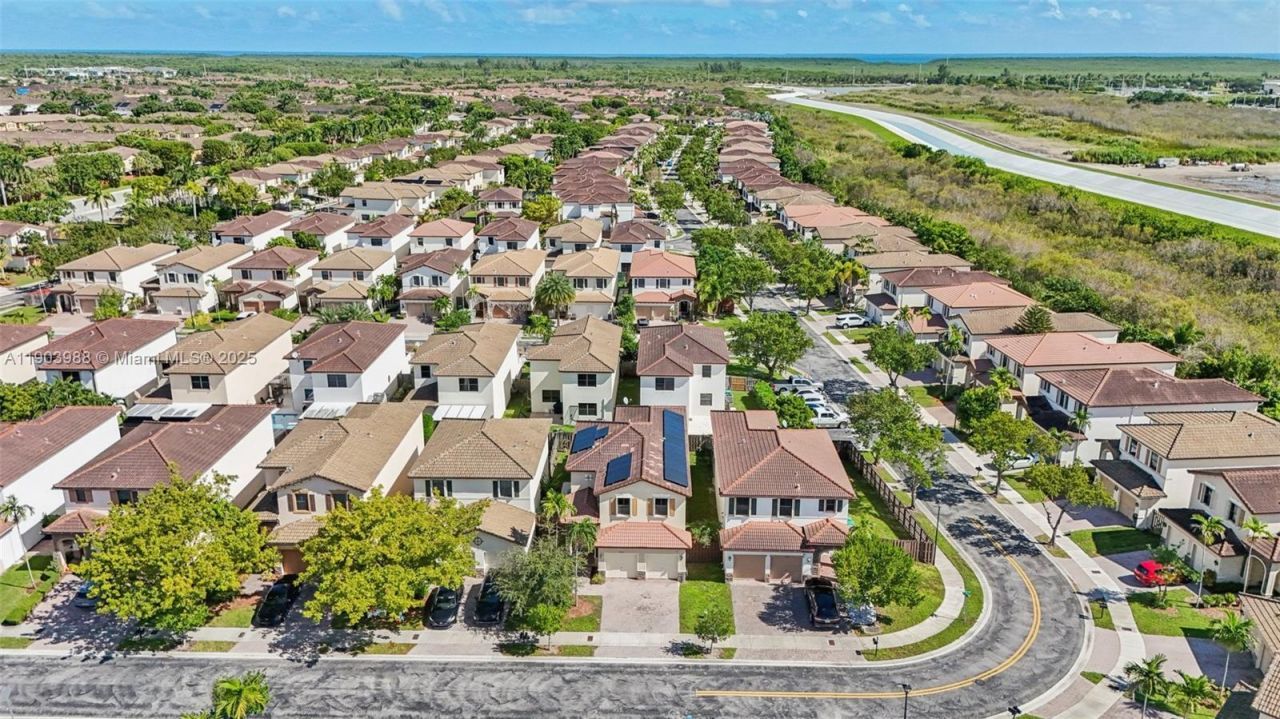 22777 SW 93rd Ct, Cutler Bay, FL 33190 Photo