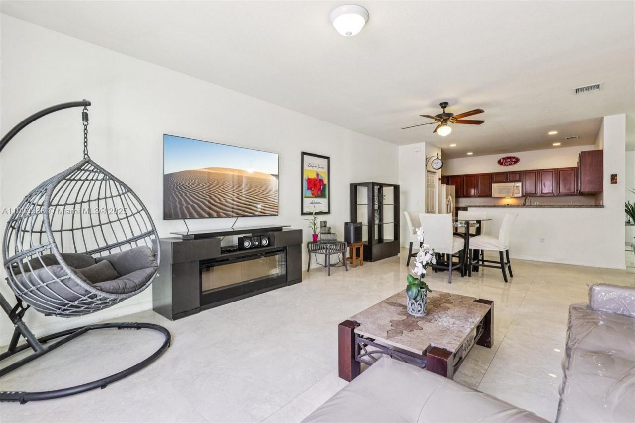 22777 SW 93rd Ct, Cutler Bay, FL 33190 Photo