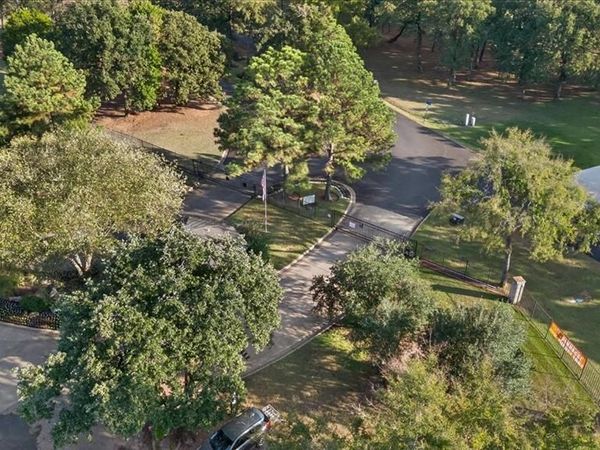 101 Blue Heron Way, Mabank, TX 75156