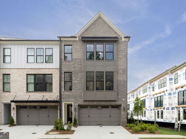 2255 Crestview Drive, Unit 43, Brookhaven, GA 30319